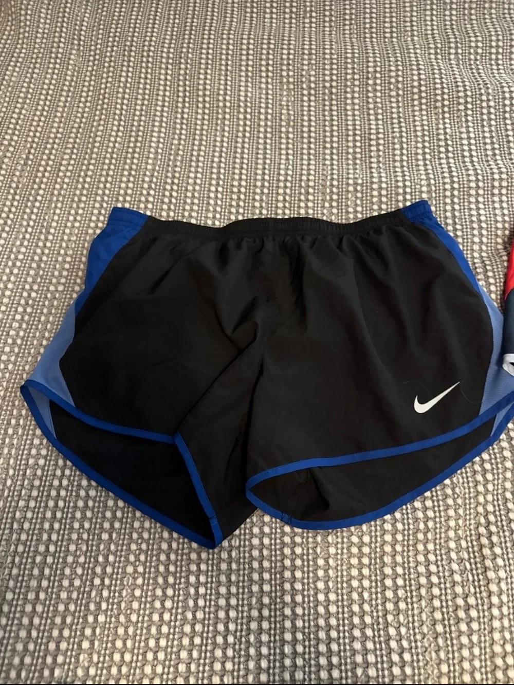 Nike women running